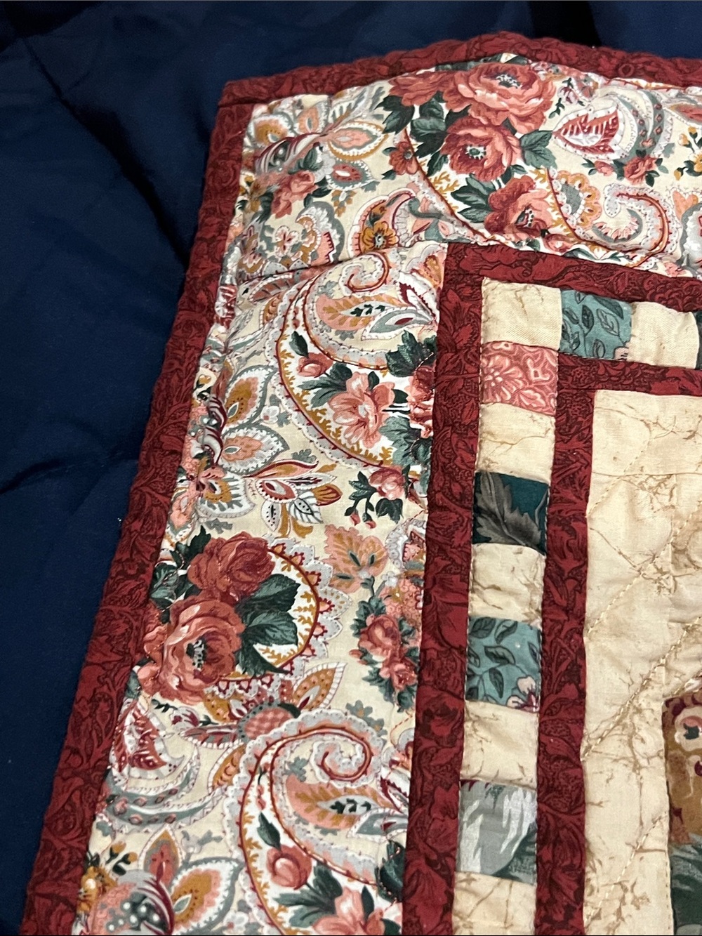Vintage Handmade Floral Patchwork Quilted Throw - Rose and Cream-NWOT - Picture 3 of 8